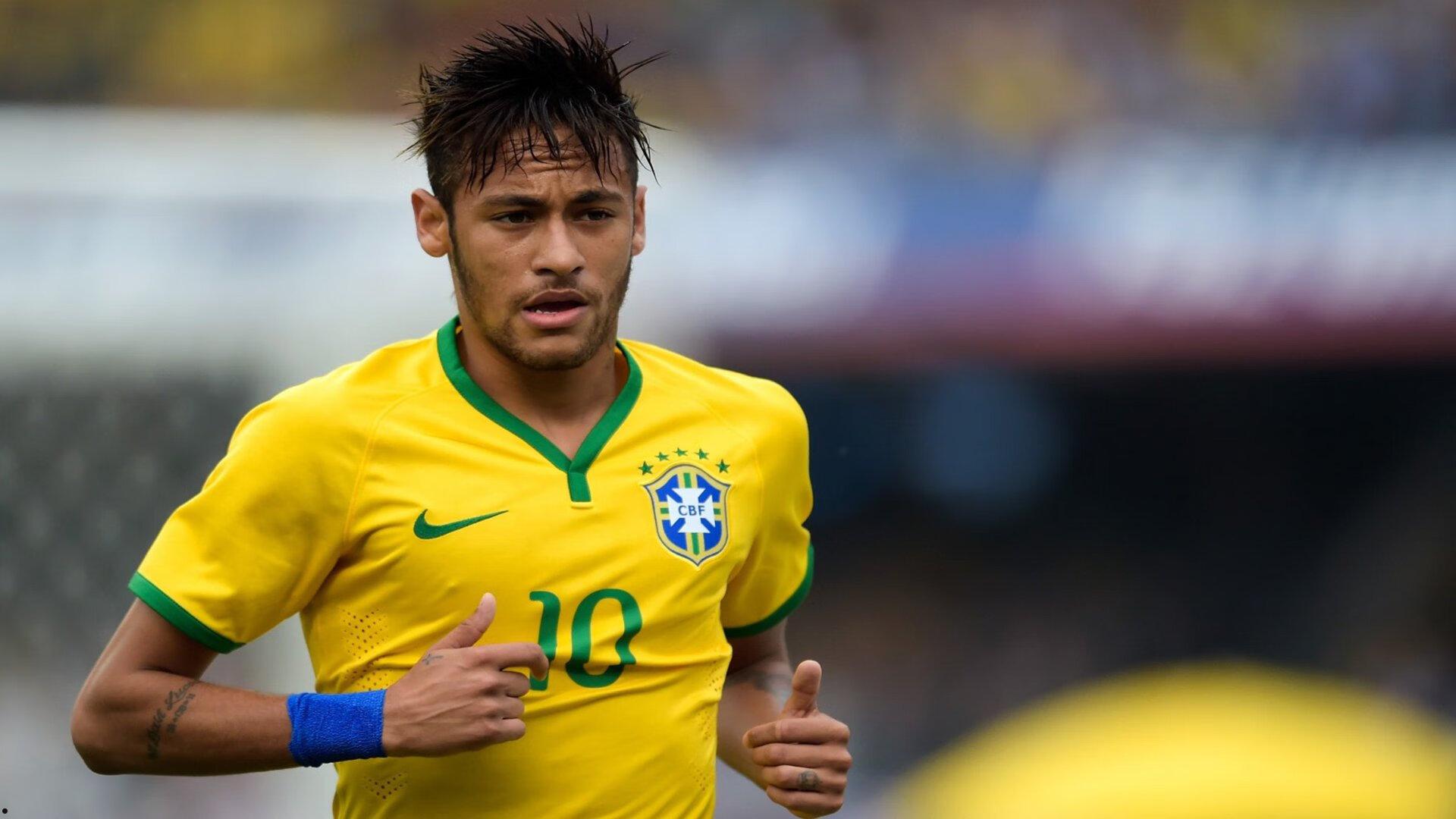 传奇谢幕！足球巨星李明举行盛大退役仪式